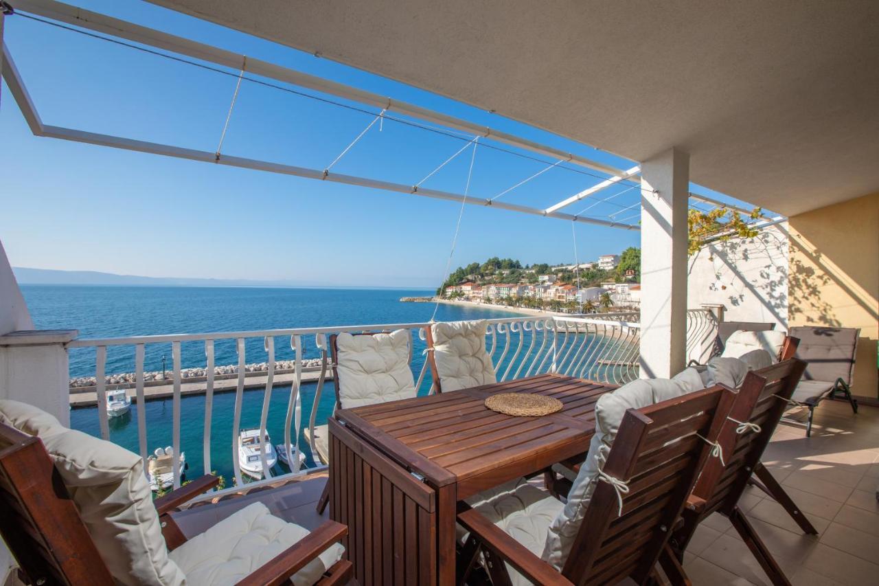 Apartments By The Sea Podgora, Makarska - 11469 外观 照片