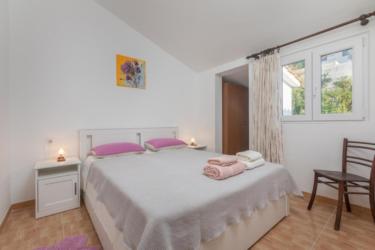 Apartments By The Sea Podgora, Makarska - 11469 外观 照片